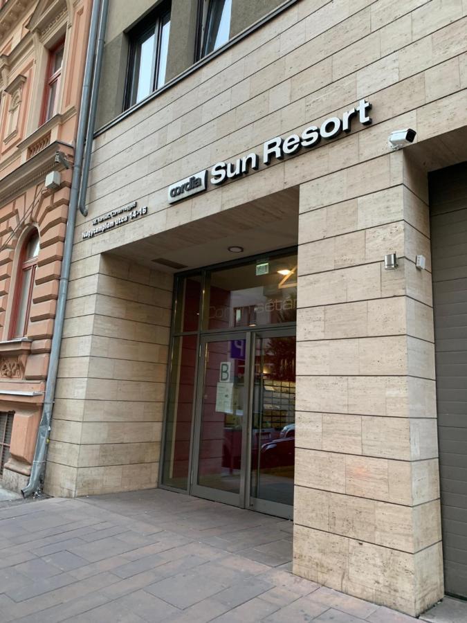 Corvin Sun Downtown Apartment Budapest Esterno foto